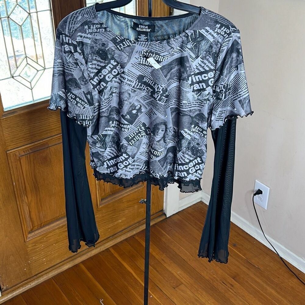 Hot Topic Social Collision Newsprint Mesh Sleeve Girls Twofer Top Medium nwt